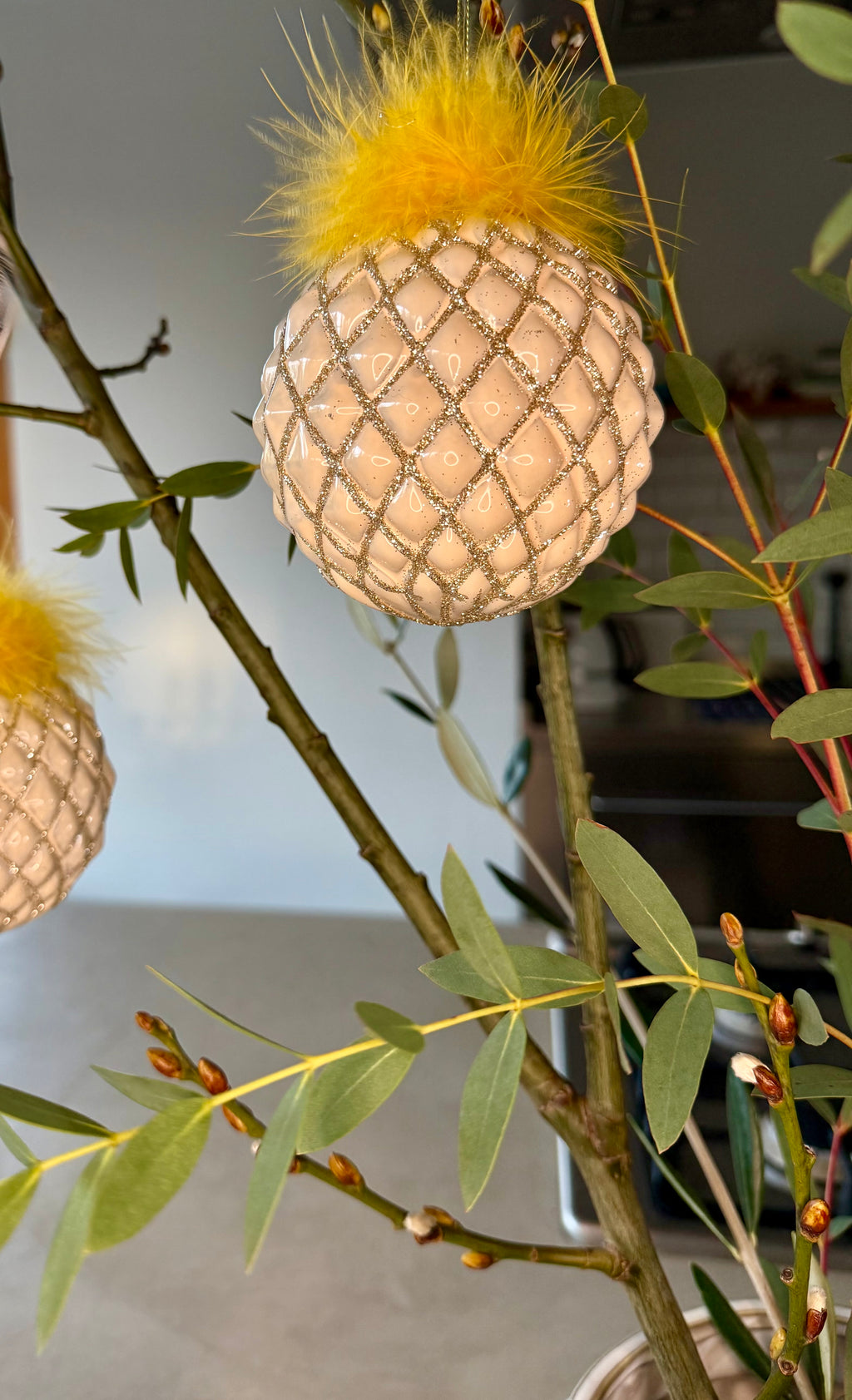 Weihnachtskugel Federn Glas 10 cm